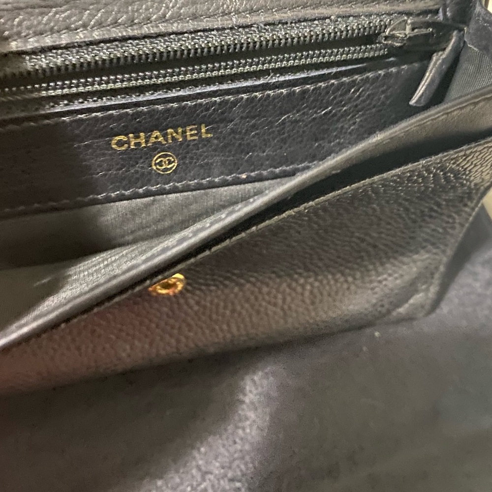 Chanel Timeless/classique Black Caviar Leather Wallet w/dust bag - Picture 5 of 11